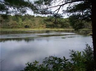 22 Riverview Dr, Wood River Junction, RI 02894