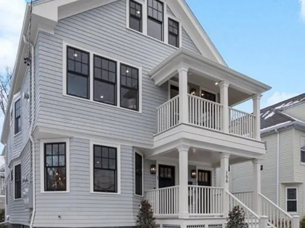 156 Pearl St #2, Newton, MA 02458