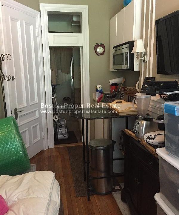 2nd image of 323 Beacon St #201