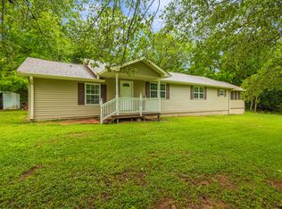 649 Johnson Rd, Kodak, TN 37764