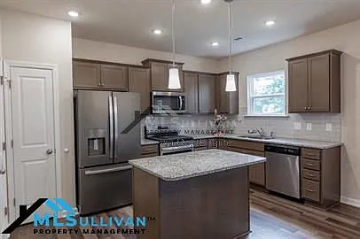 8400 Jordan Meadow Dr — Photo 11