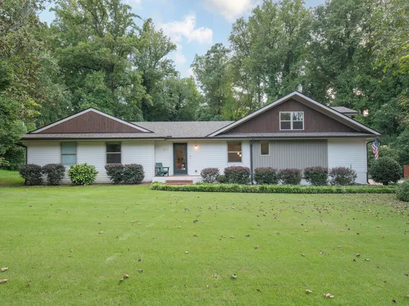 217 Lord Berkley Rd, Raleigh, NC 27610