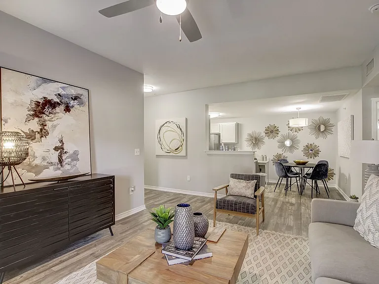 Oasis at Plum Creek Apartments — Photo 29