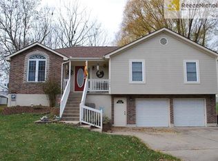 1205 Lexington Rd, Pleasant Hill, MO 64080