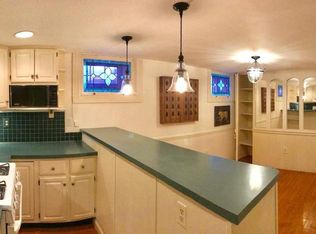 217 Crafts Rd, Chestnut Hill, MA 02467