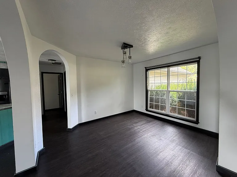 360 Tall Oaks Dr — Photo 50