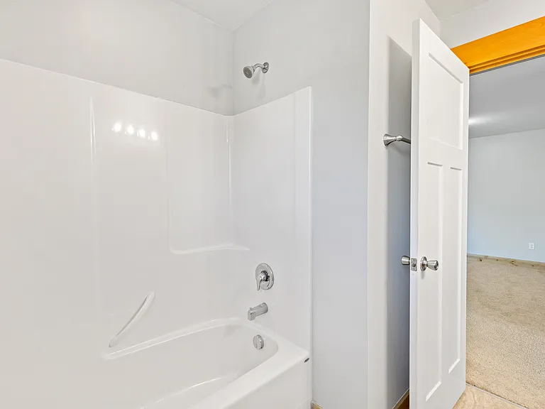 2781 Renee Way — Photo 32