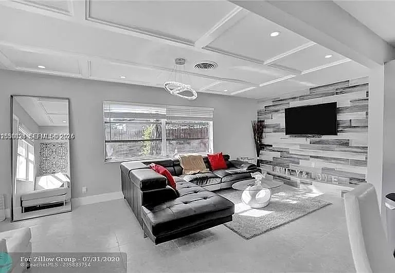 608 N 24th Ave #608 — Photo 18