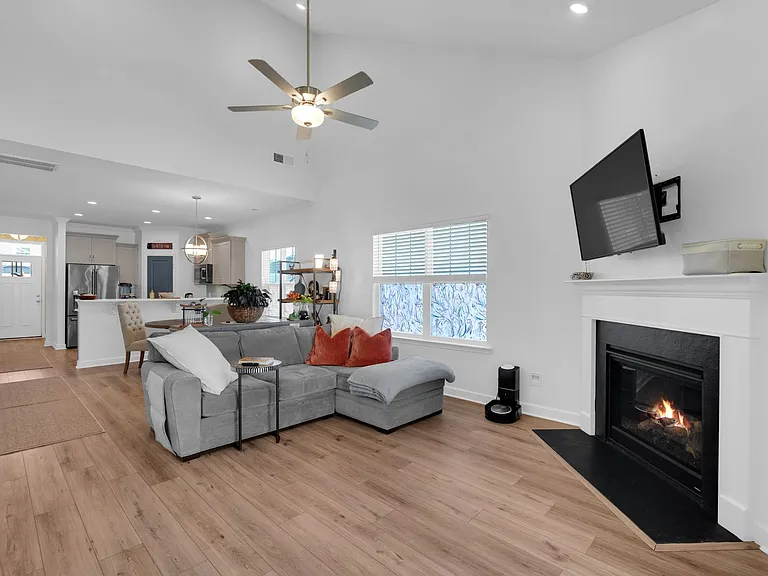 323 Nettle Ln — Photo 12