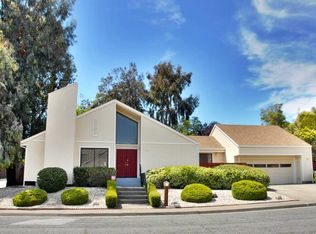 352 Green Hills Dr, Millbrae, CA 94030