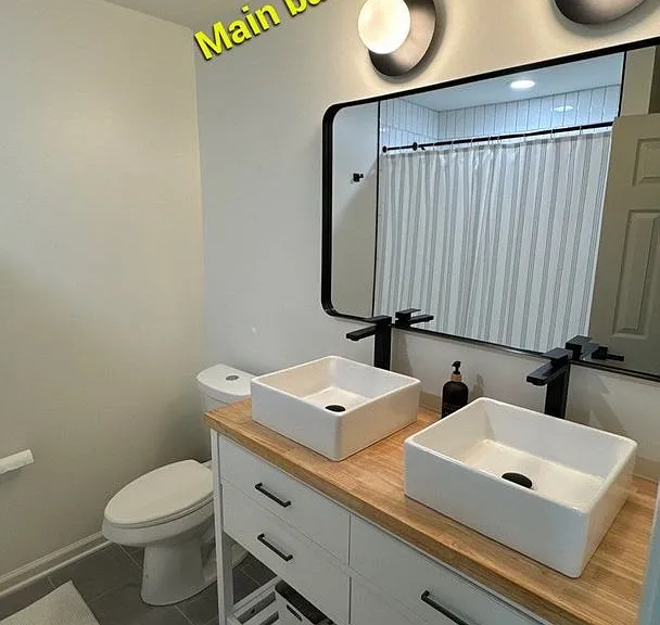 505 NW Holly Ln — Photo 11