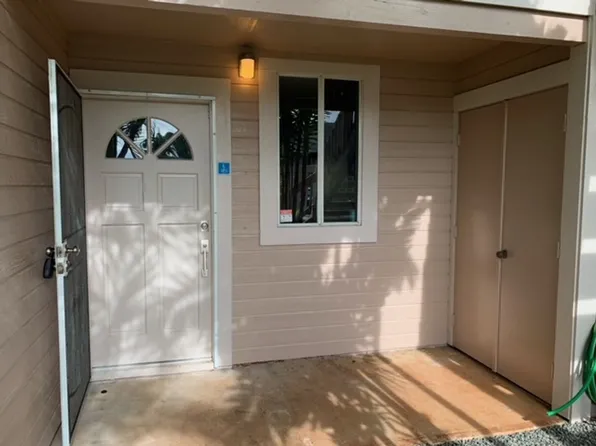 94-870 Lumiauau St APT L103, Waipahu, HI 96797