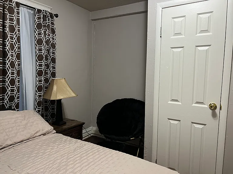 7006 Garesche Ave — Photo 45