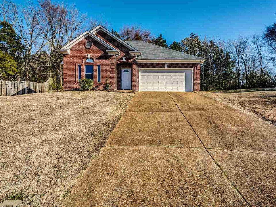1st image of 235 Village Dr