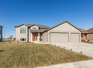3616 12th St W, West Fargo, ND 58078