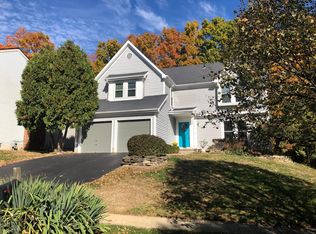 224 Creighton Ct, Columbus, OH 43230