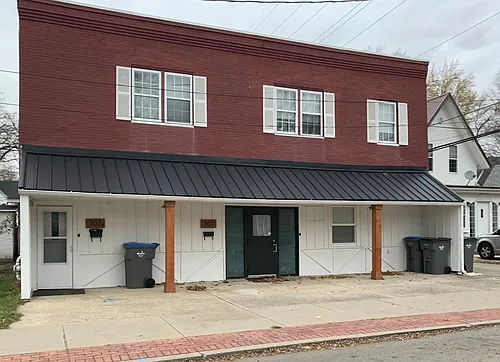 307 E Purl St #B Photo 1