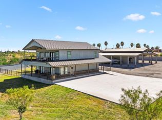 126 S Bayview Dr, Del Rio, TX 78840