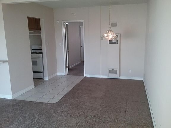 5th image of 145 S Yale Ave APT 6
