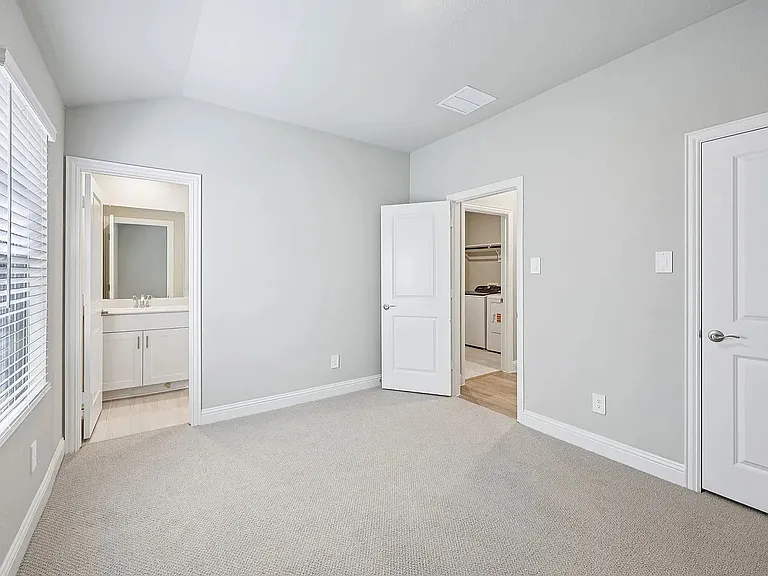 5910 Broadacre Dr — Photo 13