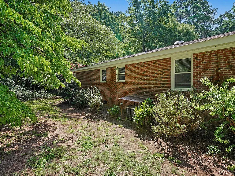 1363 Benson Rd — Photo 19