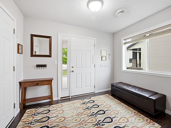 4th image of 3432 Loberg Dr
