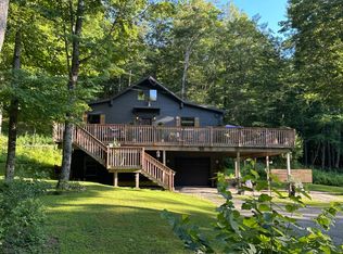 515 Quarry Rd, Bennington, VT 05201