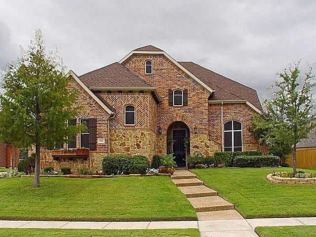 1st image of 920 Willowgate Dr