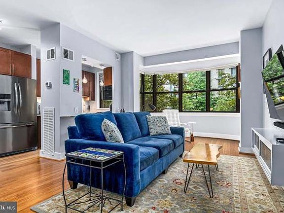 2nd image of 2515 K St NW APT 104
