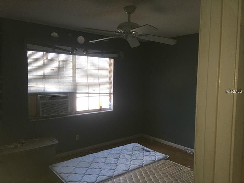 2nd image of 105 34th St