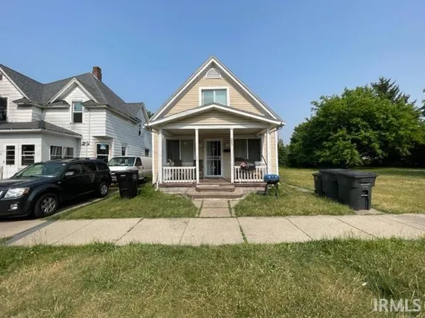 322 Studebaker St, South Bend, IN 46628