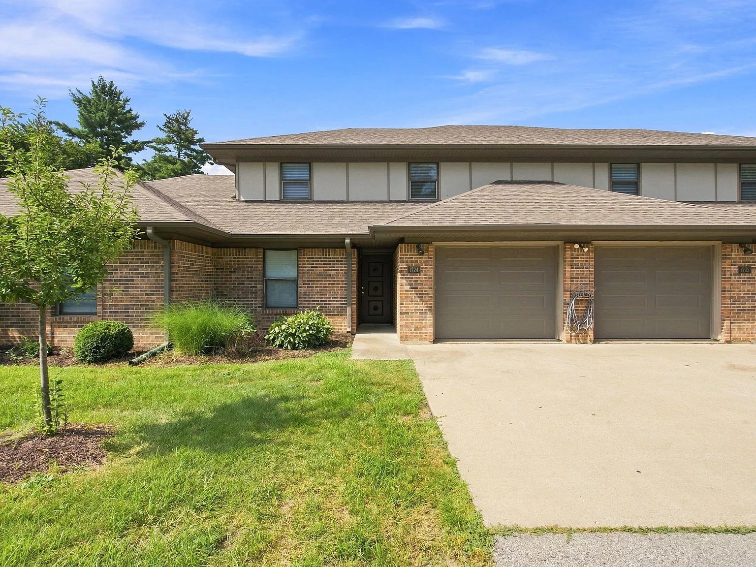 4 bed, 2.0 bath, $1,650 — Photo 1
