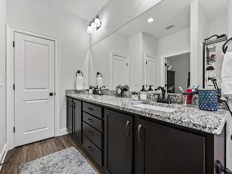 1700 Sound Haven Ct — Photo 16