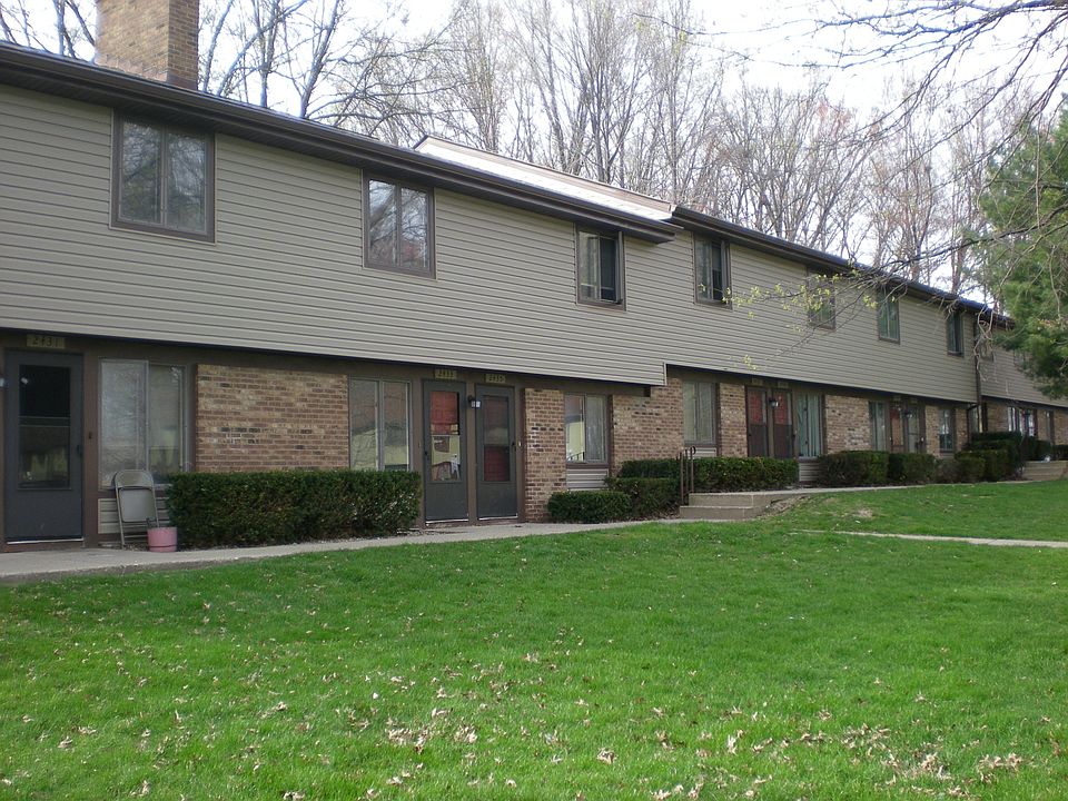 1st image of 2451 Echo Valley Dr