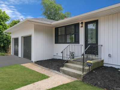 12 E Chestnut Street, Central Islip, NY, 11722