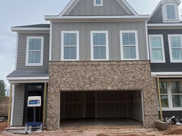 1118 Bell Heather Rd #68, Durham, NC 27703