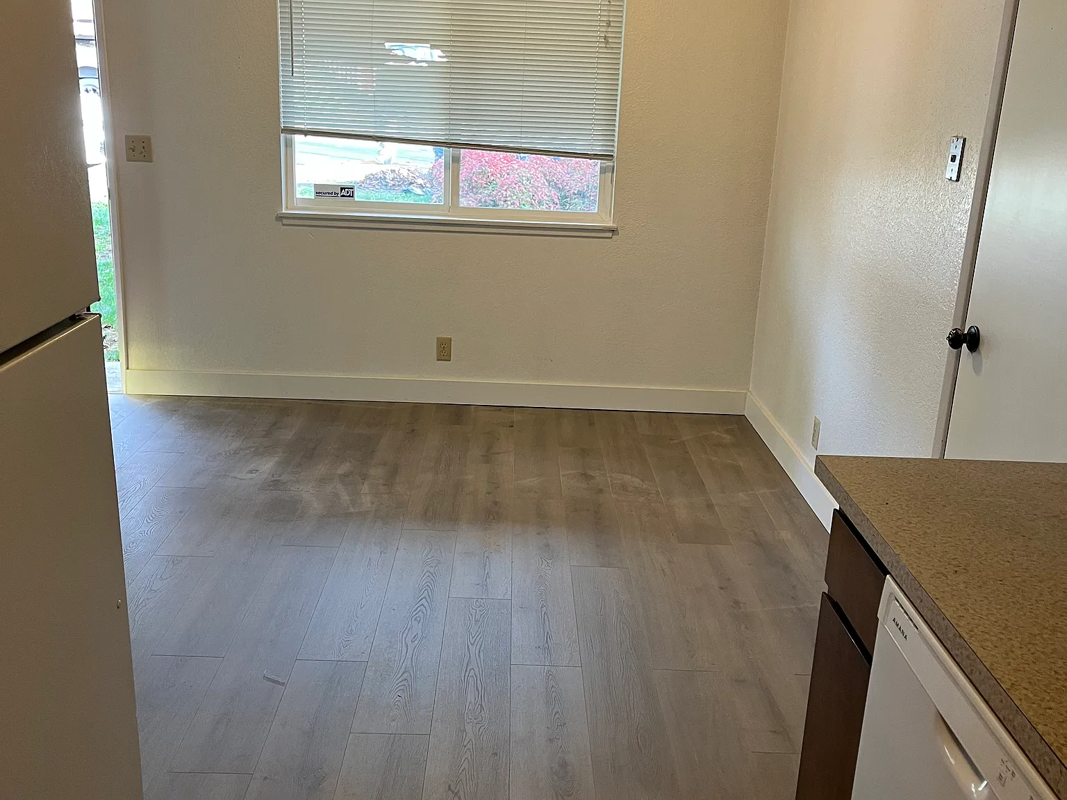 2 bed, 815 sqft, $1,650 — Photo 4