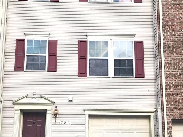 723 Olive Wood Ln, Baltimore, MD 21225