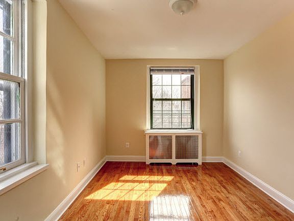 5th image of 5101 39th Ave APT F63