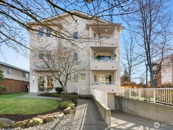 1707 NW 59th Street #302, Seattle, WA 98107