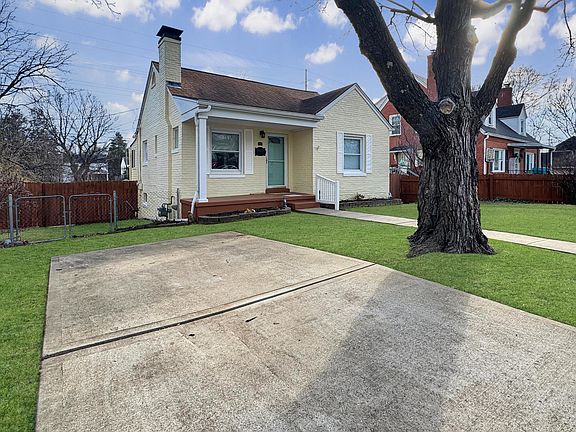 2nd image of 113 Elm Dr