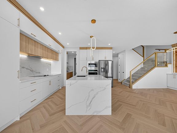 5th image of 2808 191st St NW