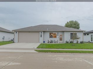 3722 Lincoln Ave, Spirit Lake, IA 51360