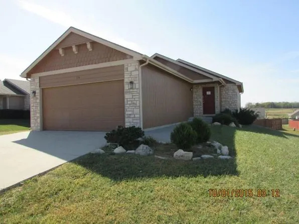 2130 Deer Trl, Junction City, KS 66441