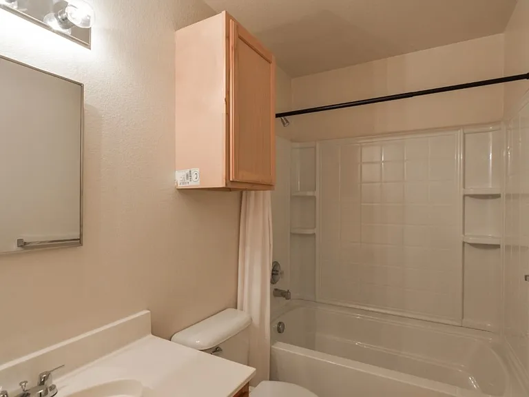 1105 Wyatt Earp Dr — Photo 15
