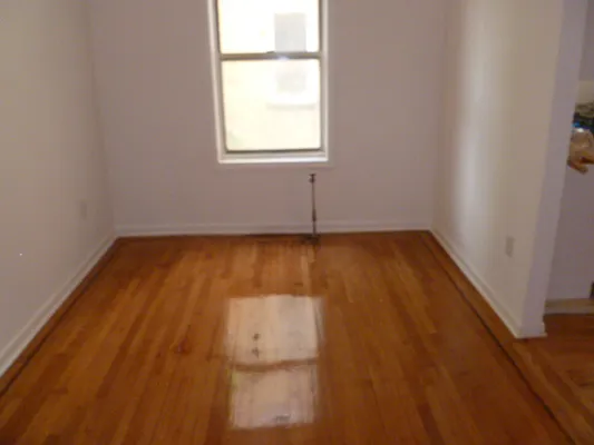 Rented by Arena Real Estate | media 8