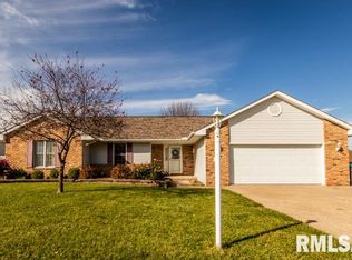 149 Heatherview Dr, East Peoria, IL