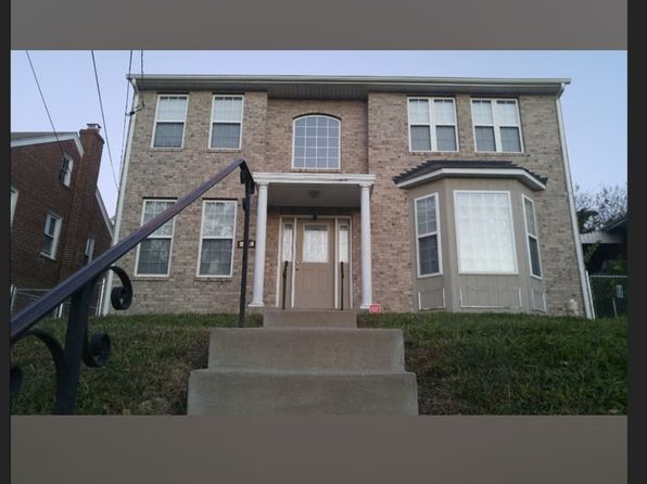 225 Division Ave NE