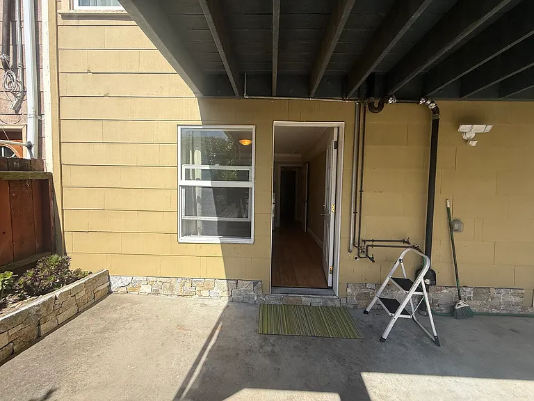 2766 38th Ave #A — Photo 5