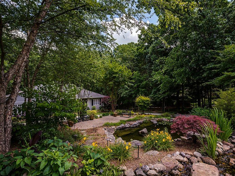 2nd image of 7830 Baltusrol Ln